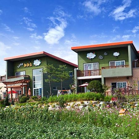 Terrace On The Cloud Villa Pyeongchang Exterior photo